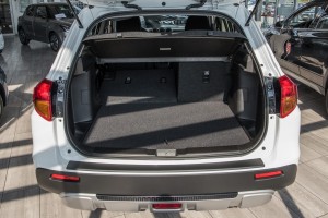 SUZUKI VITARA II 2015+ OCHRONNA LISTWA ZDERZAKA TYLNEGO