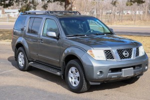 NISSAN PATHFINDER III R51 2004-2014 BELKI DO RELINGÓW 73807EA500