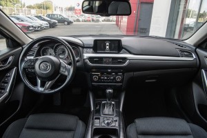 MAZDA 6 III GJ 2018+ PO DRUGIM FACELIFTINGU OZDOBNA LISTWA KONSOLI ŚRODKOWEJ