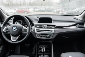 BMW X1 F48 2015+ OZDOBNA RAMKA KONSOLI ŚRODKOWEJ