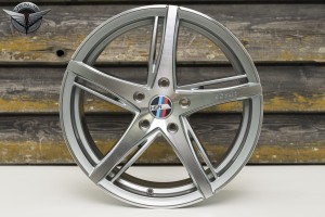 VW AMAROK T5 T6 TOUAREG FELGI 18 5x120