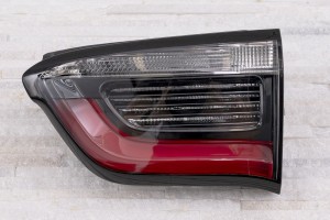 JEEP COMPASS II MP 2017-2020 PRZED FACELIFTINGIEM LAMPA KLAPY TYLNEJ PRAWA LED 55112684AA