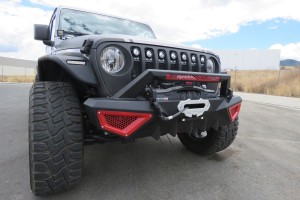 JEEP WRANGLER JL 2018+ ZDERZAK PRZEDNI STALOWY
