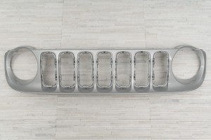 JEEP RENEGADE I BU 2015-2018 PRZED FACELIFTINGIEM GRILL SREBRNY 735587825