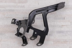 BMW SERIA 5 F10 2010-2017 ŚLIZG PRZEDNIEGO BŁOTNIKA PRAWY 41357207210