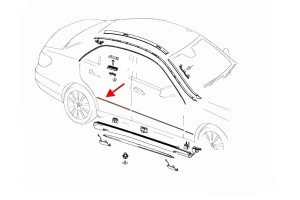 MERCEDES E-CLASS W212 2009-2013 PRZED FACELIFTINGIEM CHROMOWANA LISTWA TYLNYCH DRZWI PRAWA A2126903062