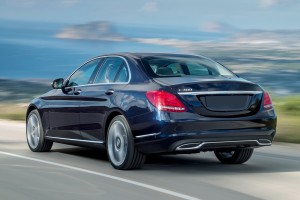 MERCEDES C-CLASS W205 2014-2018 PRZED FACELIFTINGIEM CHROMOWANA LISTWA TYLNEGO ZDERZAKA A2058850721