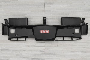 MERCEDES E-CLASS W212 2013-2016 PO FACELIFTINGU GÓRNA OSŁONA PASA PRZEDNIEGO A2125000555