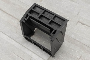 BMW X5 E70 2006-2013 UCHWYT CHŁODNICY WODY 17117533537