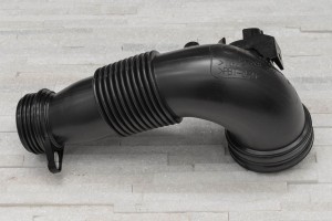 BMW SERIA 4 F33 2013-2020 PRZEWÓD DOLOT POWIETRZA 13717605638