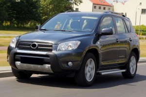 TOYOTA RAV4 III 2008-2013 LAMPA PRZECIWMGIELNA PRZEDNIA PRAWA 195921112