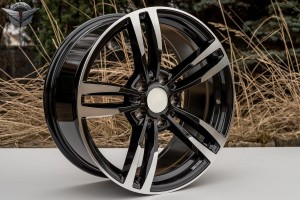 251820