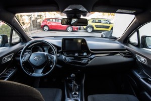 TOYOTA C-HR 2016-2023 NAKŁADKI KLAMEK WEWNĘTRZNYCH