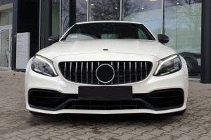 MERCEDES C-CLASS W205 2014-2018 Z KAMERĄ GRILL GT PANAMERICANA SREBRNY