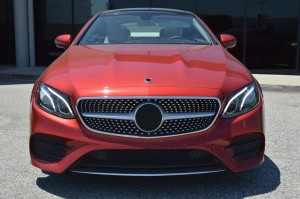 MERCEDES E-CLASS W213 2016-2020 PRZED FACELIFTINGIEM GRILL DIAMOND SREBRNY