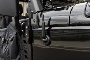 JEEP WRANGLER JL 2018+ ANTENA NABÓJ