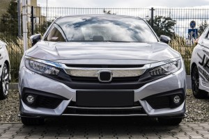 HONDA CIVIC X 2016-2019 PRZED FACELIFTINGIEM LAMPA PRZECIWMGIELNA PRZEDNIA PRAWA 33900TBAA01