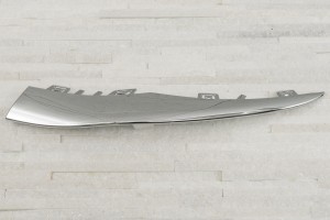 MERCEDES C-CLASS W205 2019-2021 PO FACELIFTINGU CHROMOWANA LISTWA PRZEDNIEGO ZDERZAKA PRAWA A2058859002