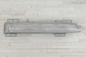 345883
