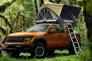 SAMOCHODOWY NAMIOT DACHOWY WILD CRUISER 250 X 200 X 110 CM