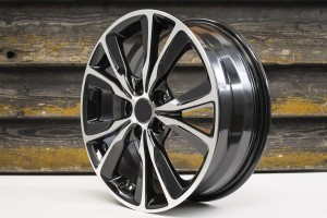 369386