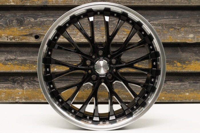 366326