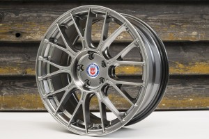 367590