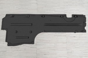 BMW SERIA 5 F11 2010-2017 MATERIAŁOWA OSŁONA PODWOZIA PRAWA 51757207268