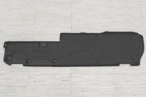 MERCEDES E-CLASS W212 2009-2016 MATERIAŁOWA OSŁONA PODWOZIA PRAWA A2126800409