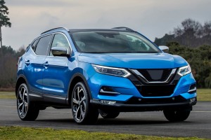 NISSAN QASHQAI II J11 2017-2021 PO LIFTINGU LAMPA PRZECIWMGIELNA PRZEDNIA LEWA 261558995A