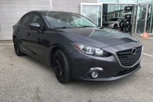 MAZDA 3 III BM 2014-2016 PRZED FACELIFTINGIEM PRAWA ZAŚLEPKA HALOGENU KRATKA ZDERZAKA BJE150C11A