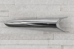 MAZDA 3 III BN 2016-2018 PO FACELIFTINGU LISTWA PRZEDNIEJ LAMPY PRZECIWMGIELNEJ LEWA B63B50C22 / BANE50C22