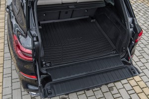 9f9c6c4945d361992d03c38a94717474