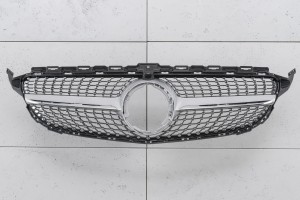 MERCEDES C-CLASS W205 2019-2021 PO LIFTINGU Z KAMERĄ GRILL DIAMOND SREBRNY