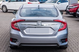 HONDA CIVIC X 2016-2021 SPOILER TYLNY LOTKA NA KLAPĘ
