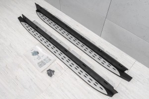 371555
