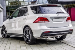 MERCEDES GLE W166 2015-2019 KAMERA COFANIA FULL HD DYNAMICZNE LINIE ZINTEGROWANA Z KLAMKĄ KLAPY TYLNEJ