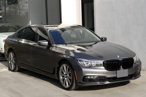 BMW SERIA 7 G11 2015-2019 PRZED LIFTINGIEM CHLAPACZE