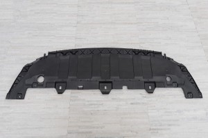 MERCEDES GLA X156 2013-2017 PRZED FACELIFTINGIEM OSŁONA PRZEDNIEGO ZDERZAKA Z KOMPLETEM ŚRUB A1568850036