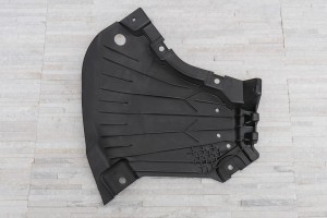 MERCEDES E-CLASS W213 2016-2020 Z PAKIETEM AMG LINE PRZED LIFTINGIEM OSŁONA DOLNA PRZEDNIEGO ZDERZAKA PRAWA A2135202700