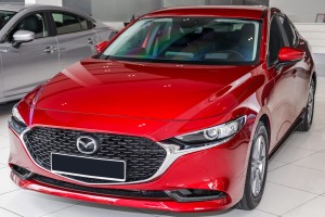 MAZDA 3 IV BP 2019+ SEDAN ŚWIATŁA DO JAZDY DZIENNEJ LED Z KIERUNKOWSKAZEM