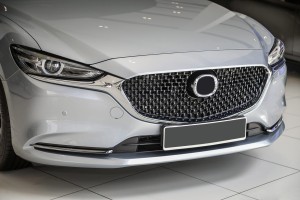 MAZDA 6 III GJ 2018-2024 PO DRUGIM LIFTINGU LISTWA CHROMOWANA ATRAPY CHŁODNICY PRAWA GSH7507J0D