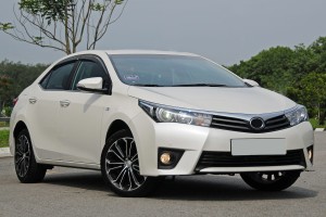 415891