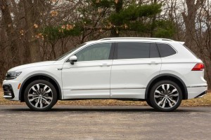 VW TIGUAN II AD1 2016+ 5 OSOBOWY ZASŁONKI PRZECIWSŁONECZNE
