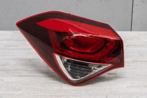 HYUNDAI i20 II GB 2014-2018 HATCHBACK PRZED LIFTINGIEM KAROSERYJNA LAMPA TYLNA LEWA 92401C7000