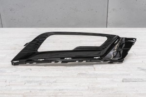 FORD FUSION MK2 II 2016-2020 TITANIUM PO FACELIFTINGU KRATKA ZAŚLEPKA PRZEDNIEJ LAMPY PRZECIWMGIELNEJ CZARNA PRAWA HS7319952C