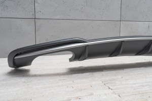 445306