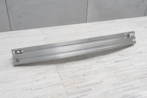 445824