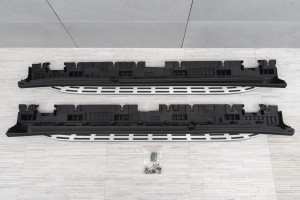 371568