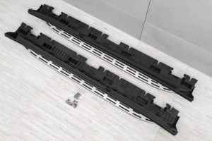 371570